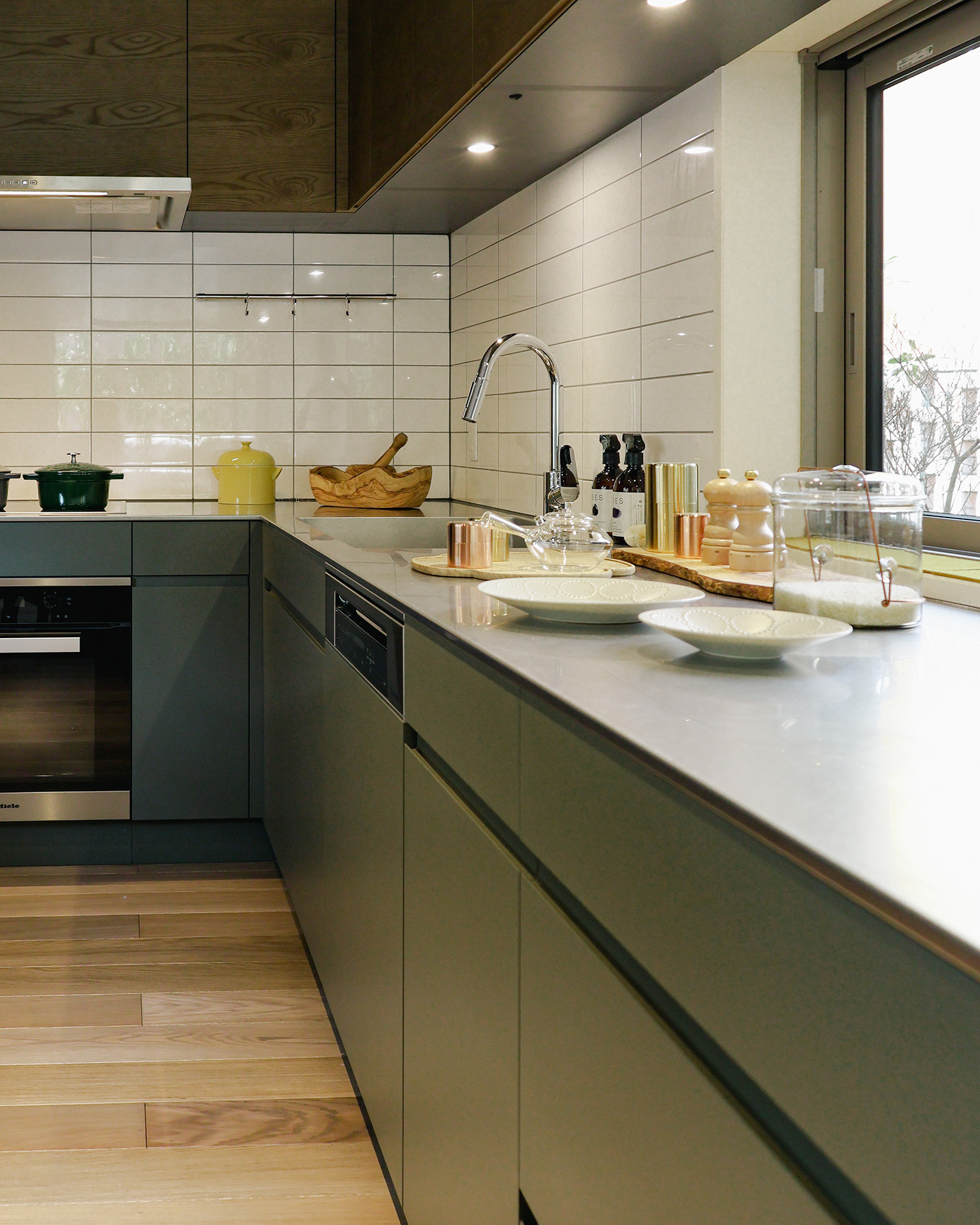 写真:自然を感じる私だけのキッチン