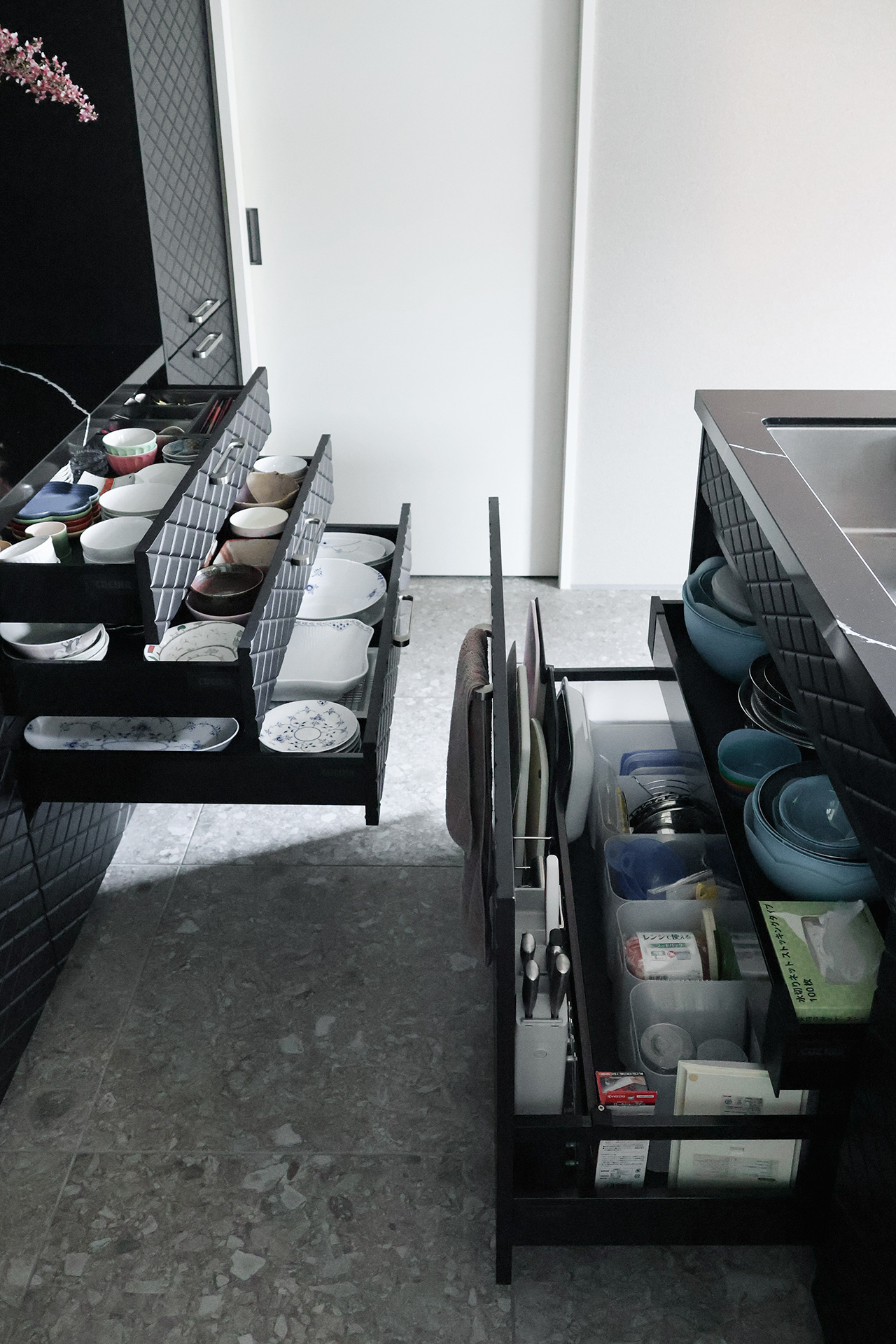 写真:人と同じはつまらない、私だけのキッチン