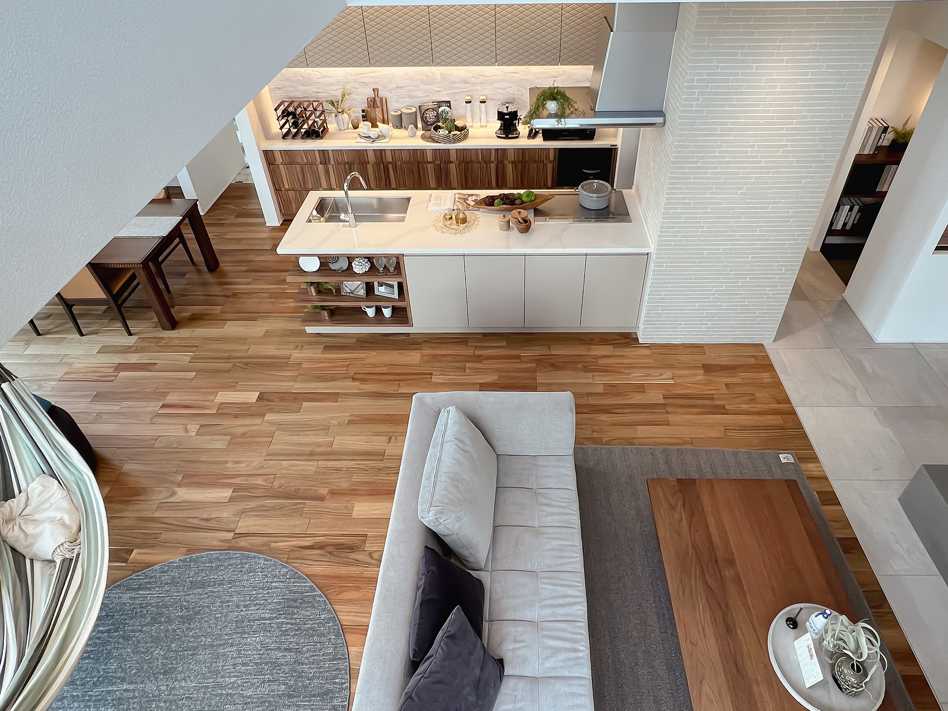 写真:ぬくもり感じるヒュッゲな暮らし