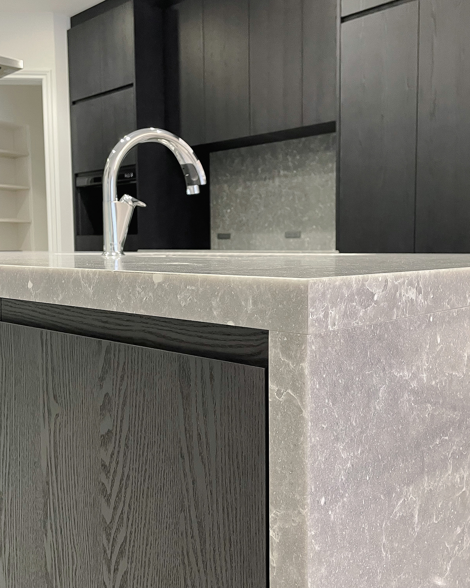 写真:洗練された輝きを放つモダンスタイル