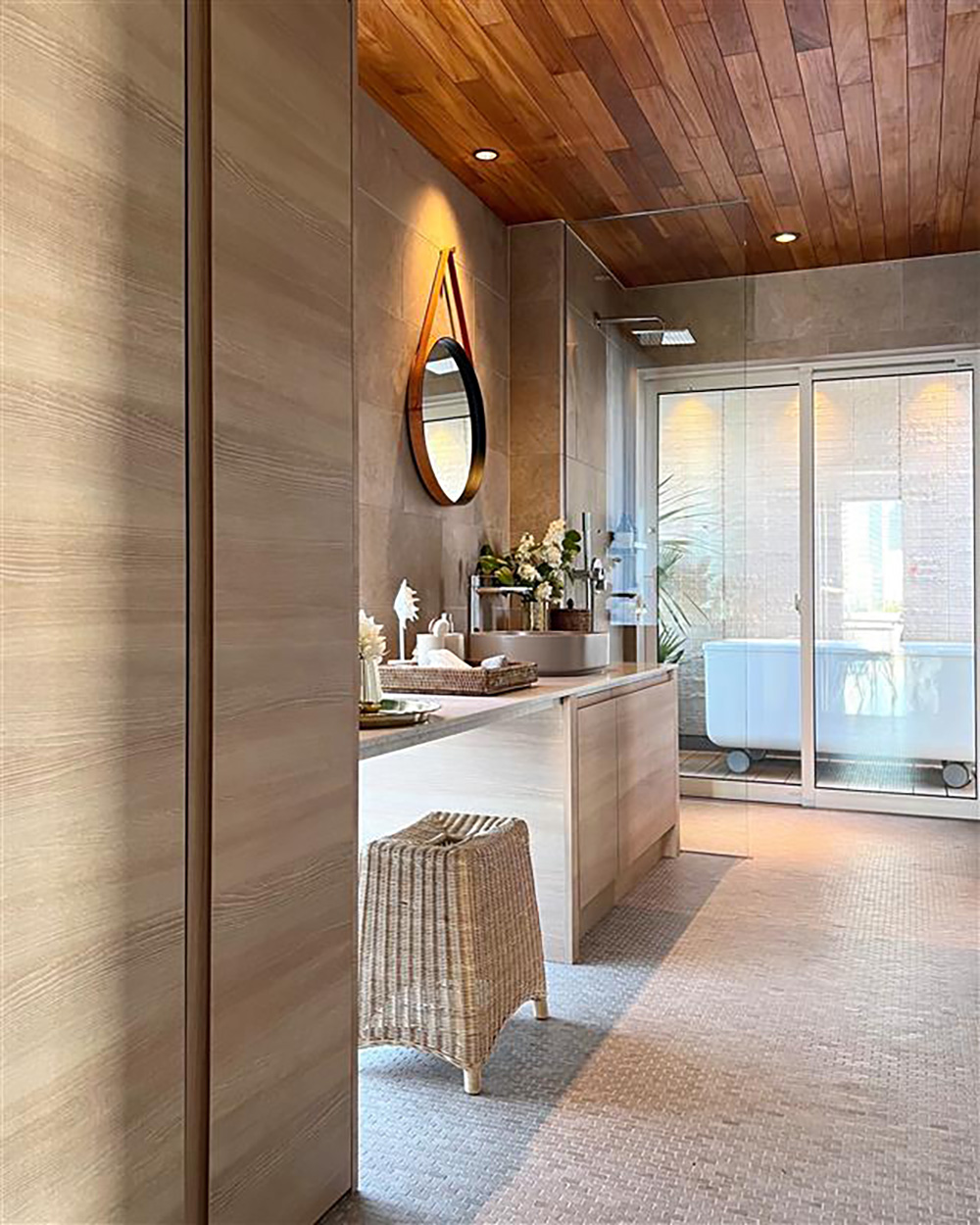 写真：安らぎを感じる癒しのドレッサー洗面