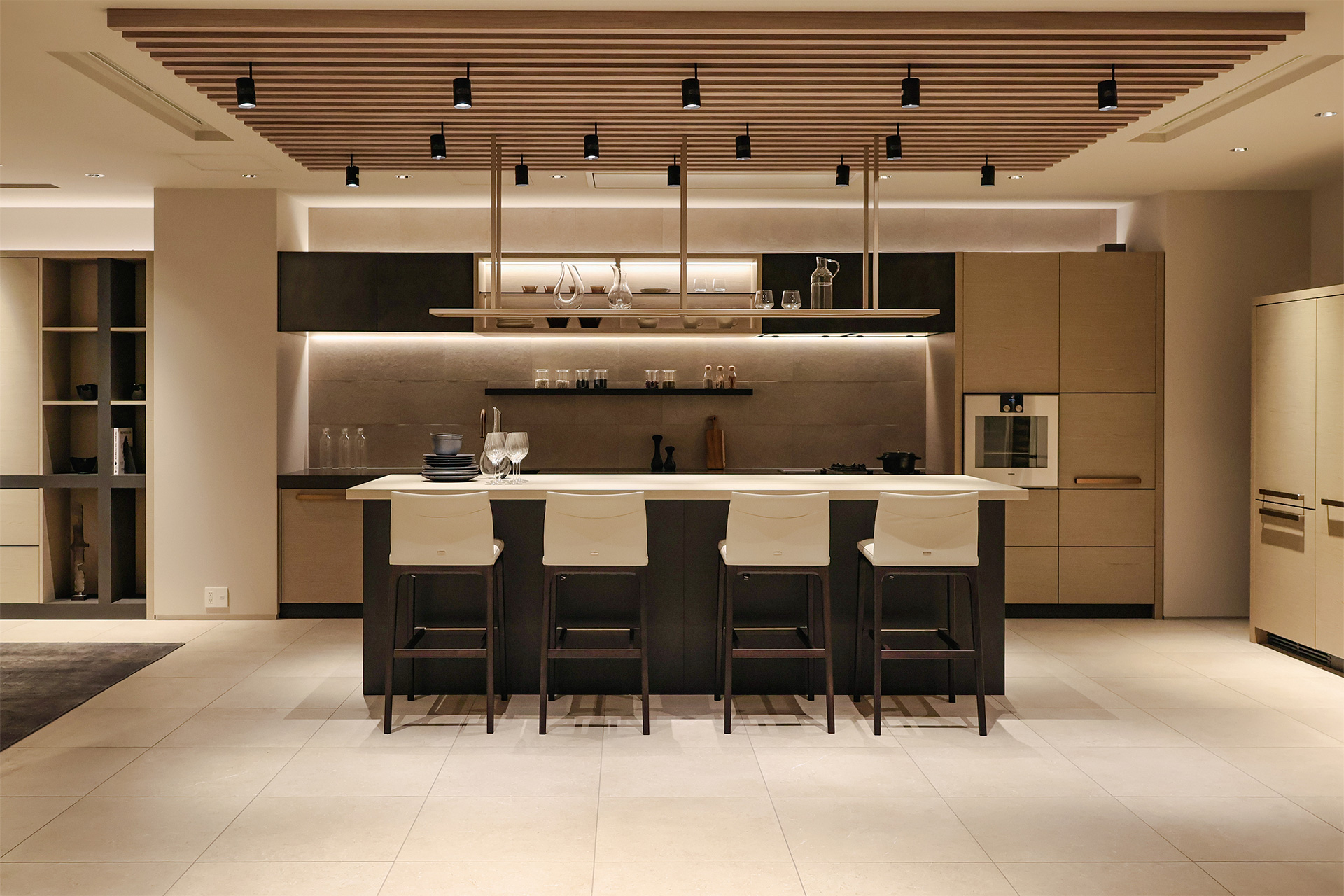 写真:ラグジュアリーなリゾートスタイル