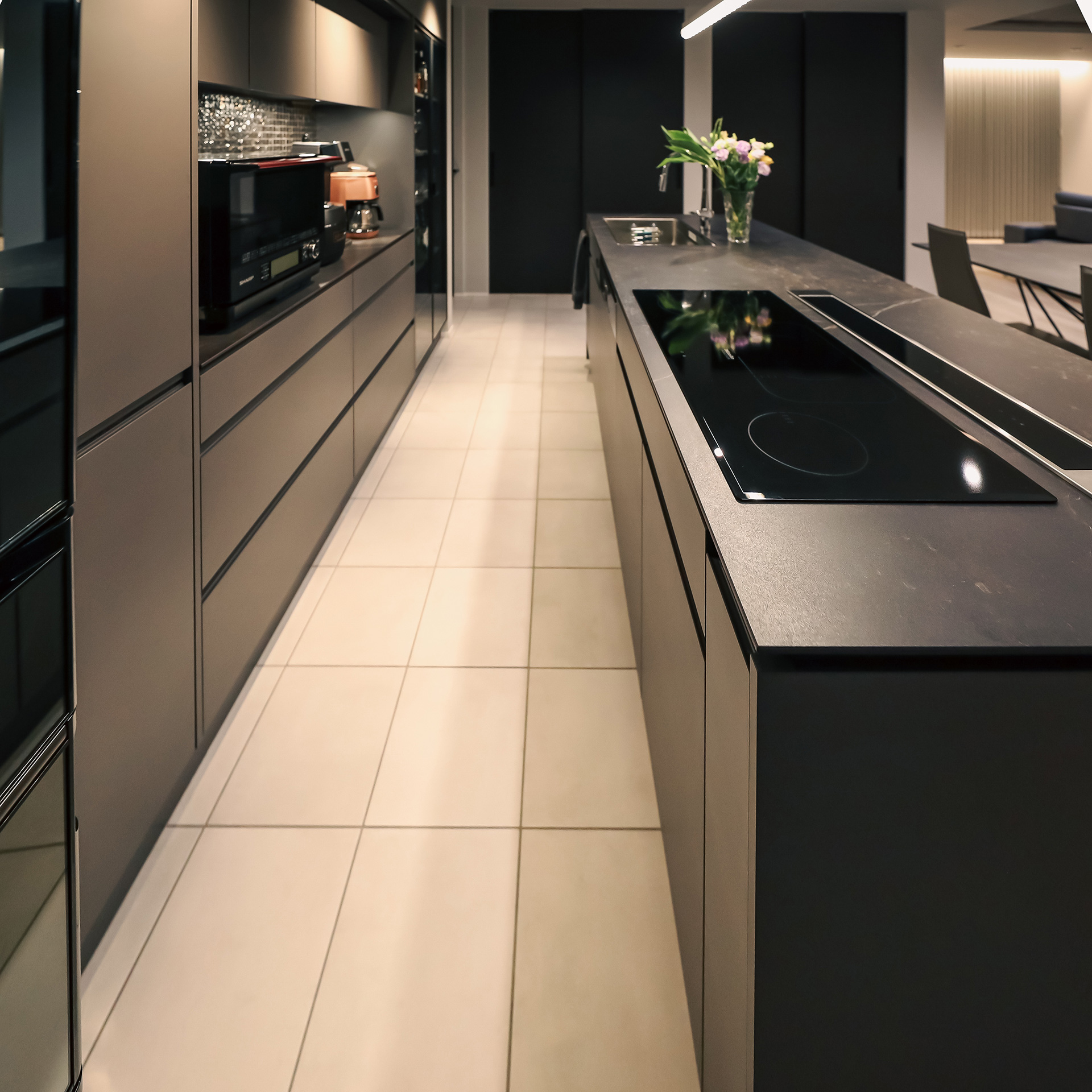 写真:イタリアモダンを感じる、贅沢な時間