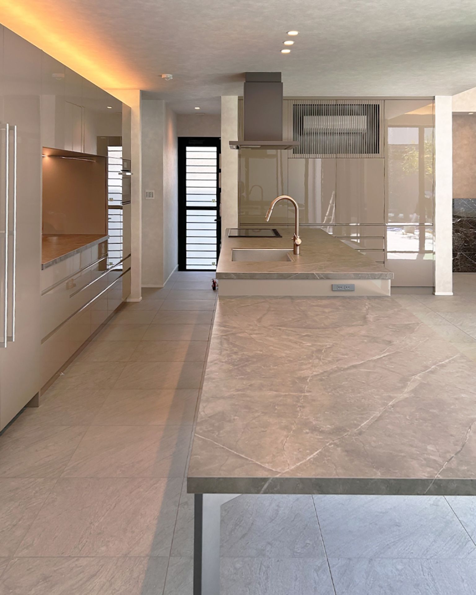 写真：光とデザインが交差する美しさ