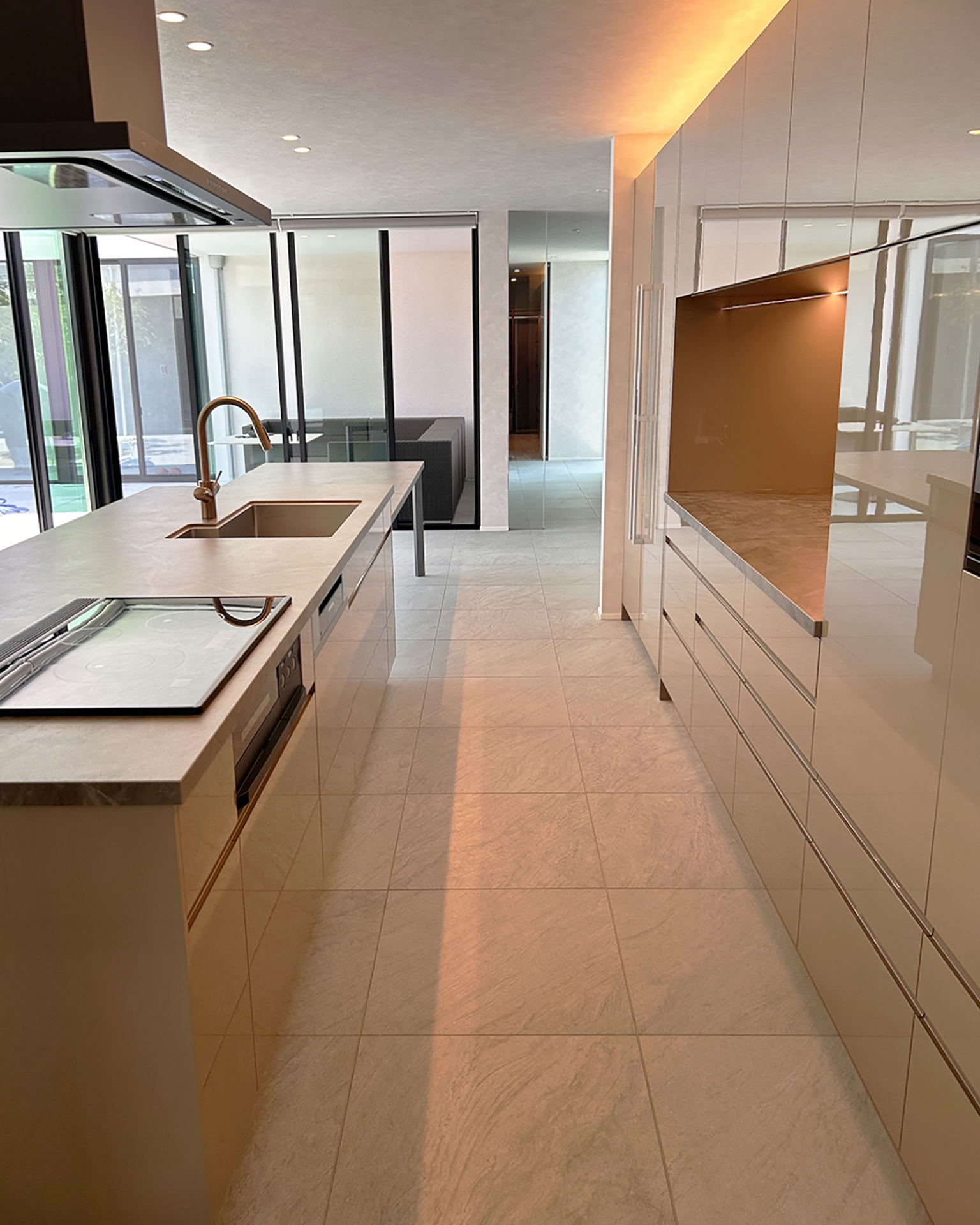 写真：光とデザインが交差する美しさ