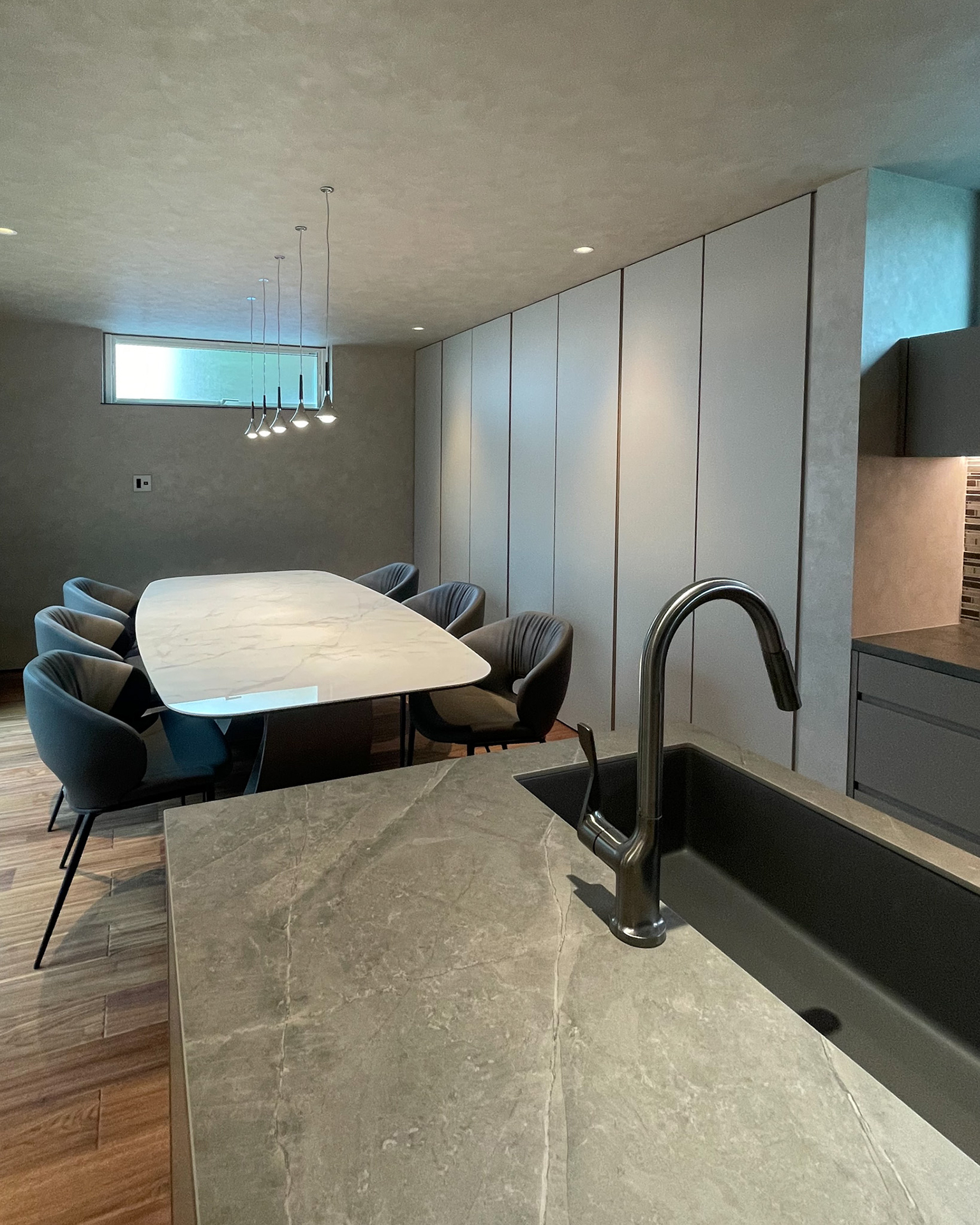 写真：イタリアを感じるトータルコーディネート