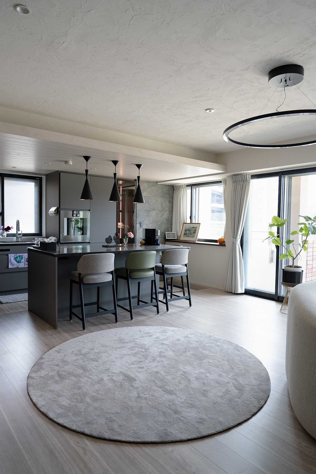 写真:大切なものが集まるキッチン