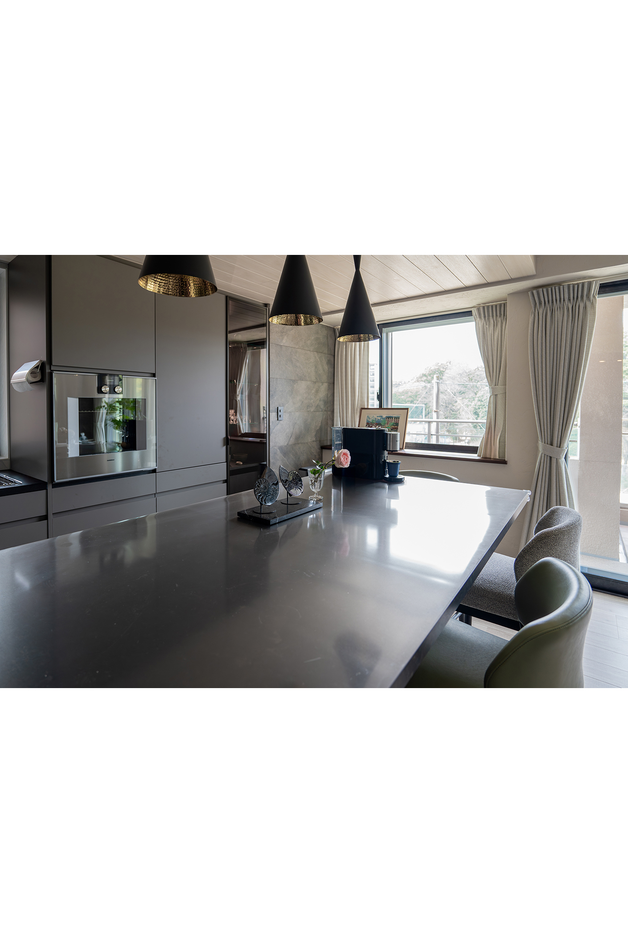 写真:大切なものが集まるキッチン