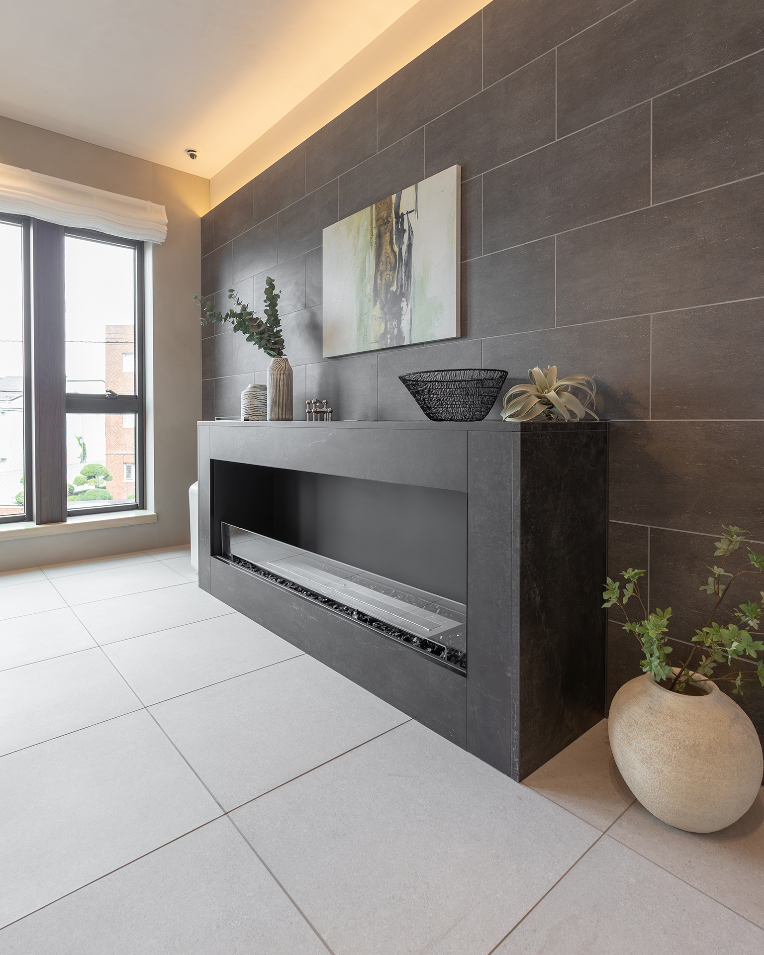 写真:表情豊かな完成されたインテリア