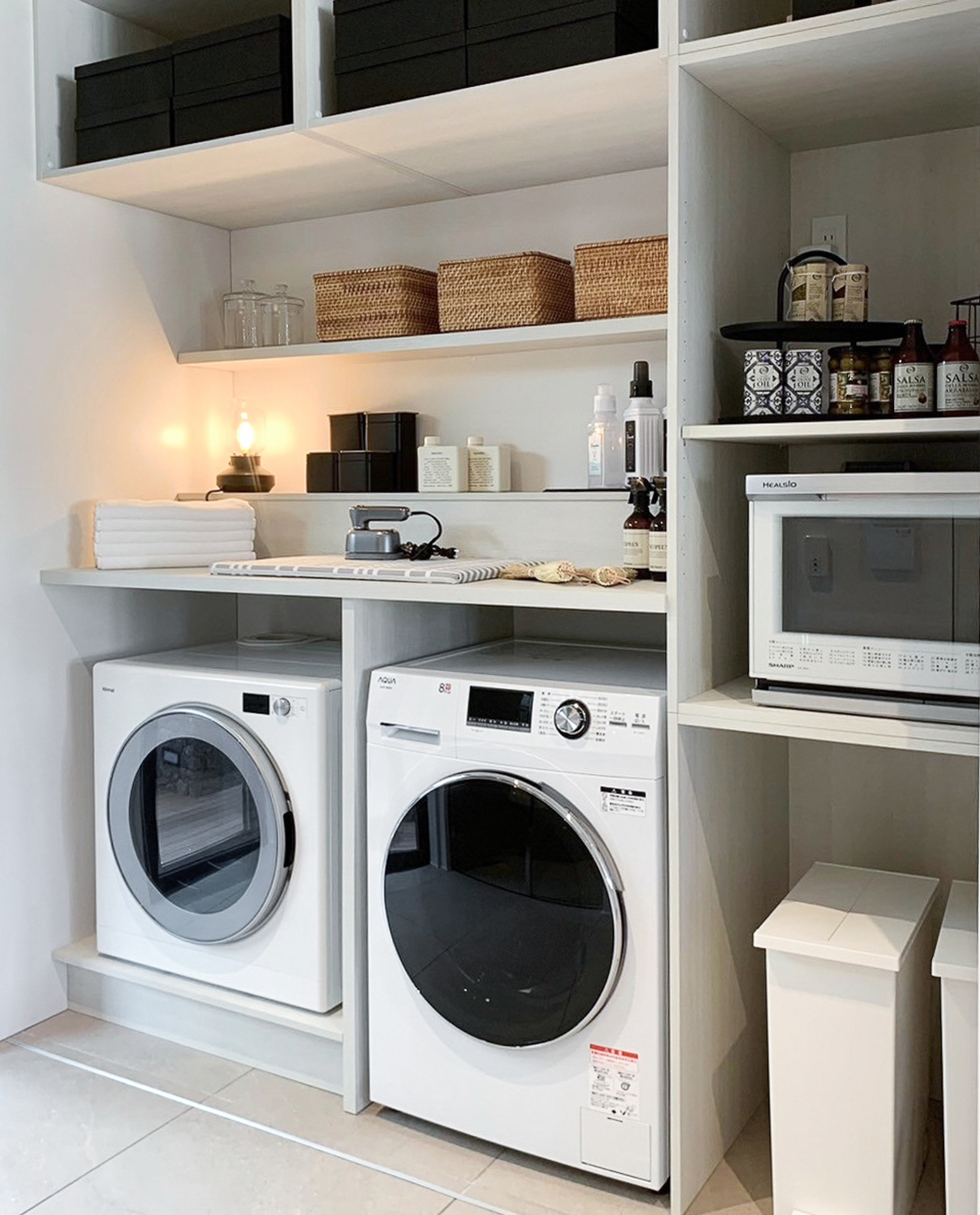 写真：工夫を凝らしたランドリースペース