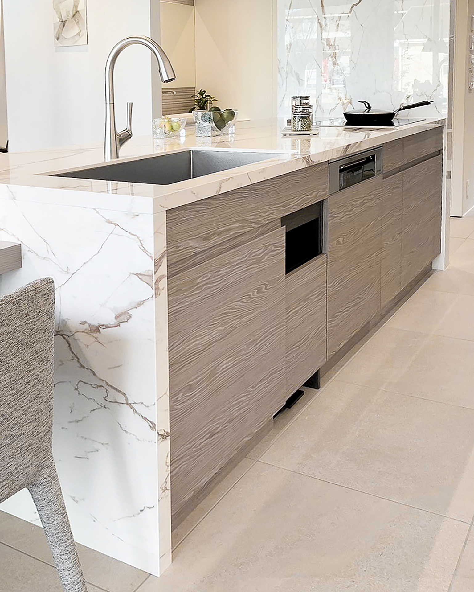 写真:華やかなおもてなし空間