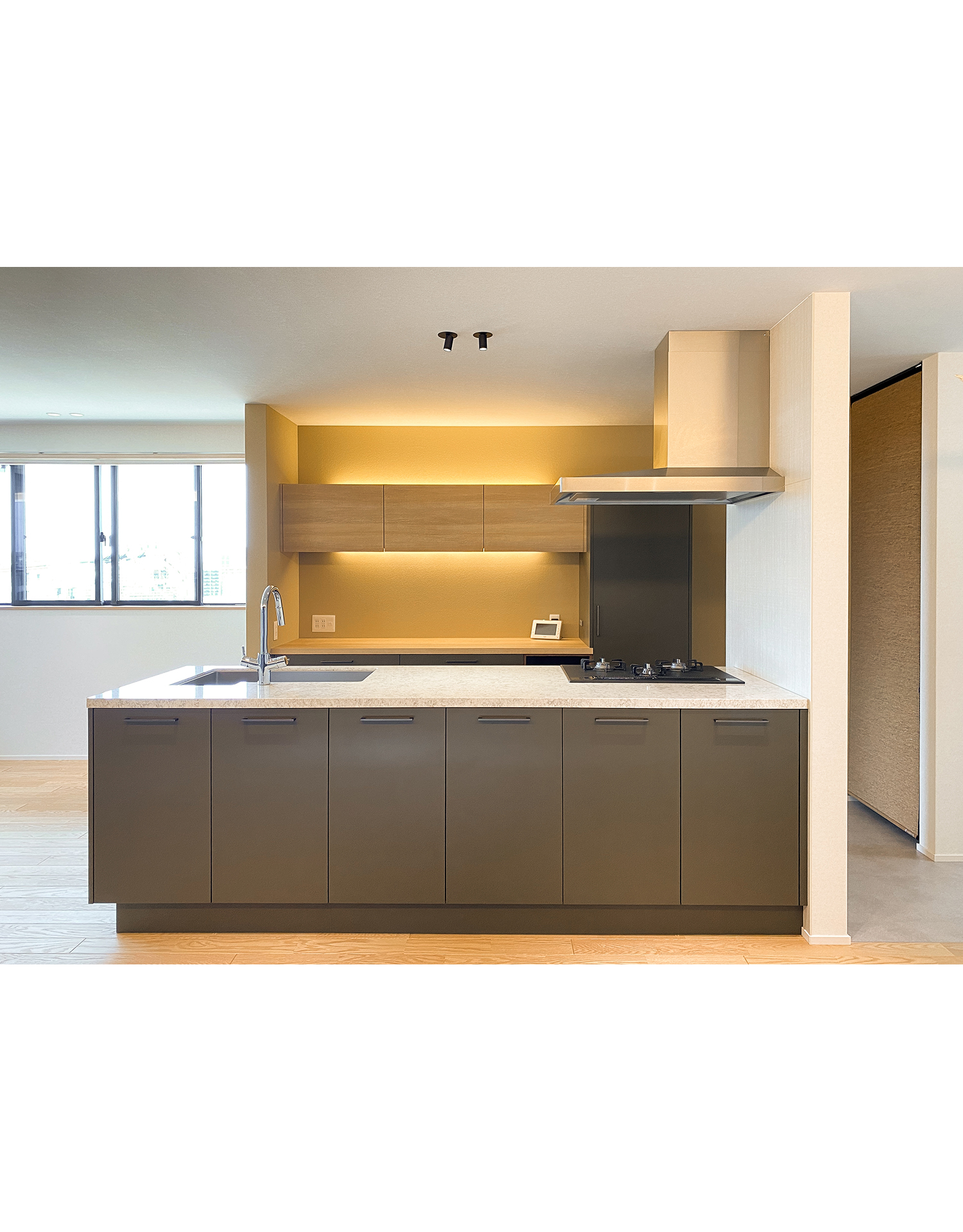 写真:居心地の良い和モダンキッチン