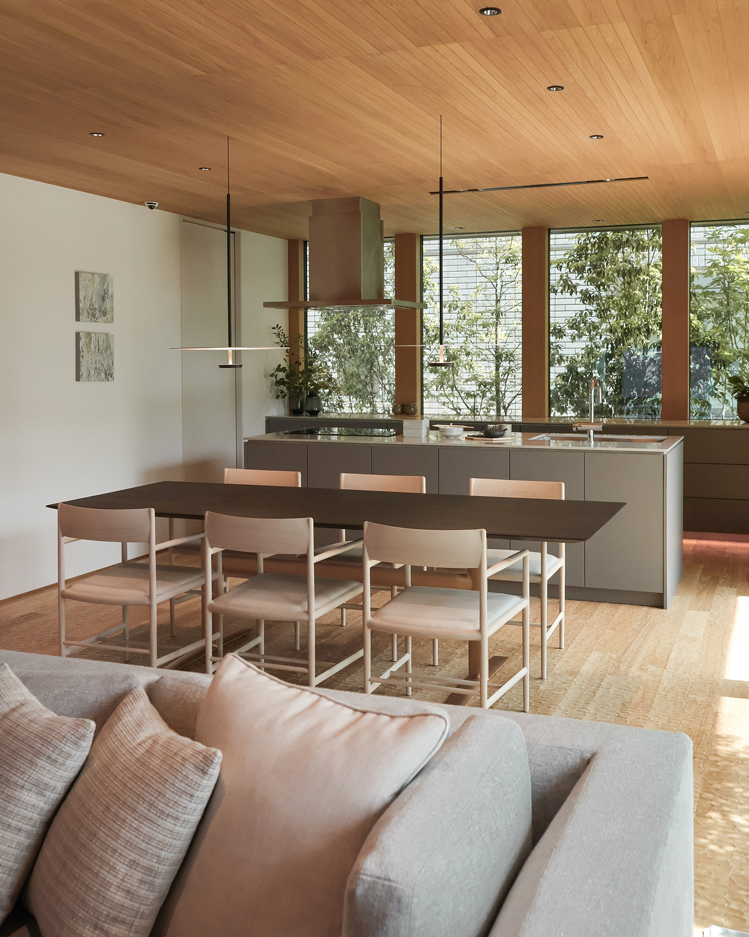 写真:緑と木の温もりに包まれたLDK