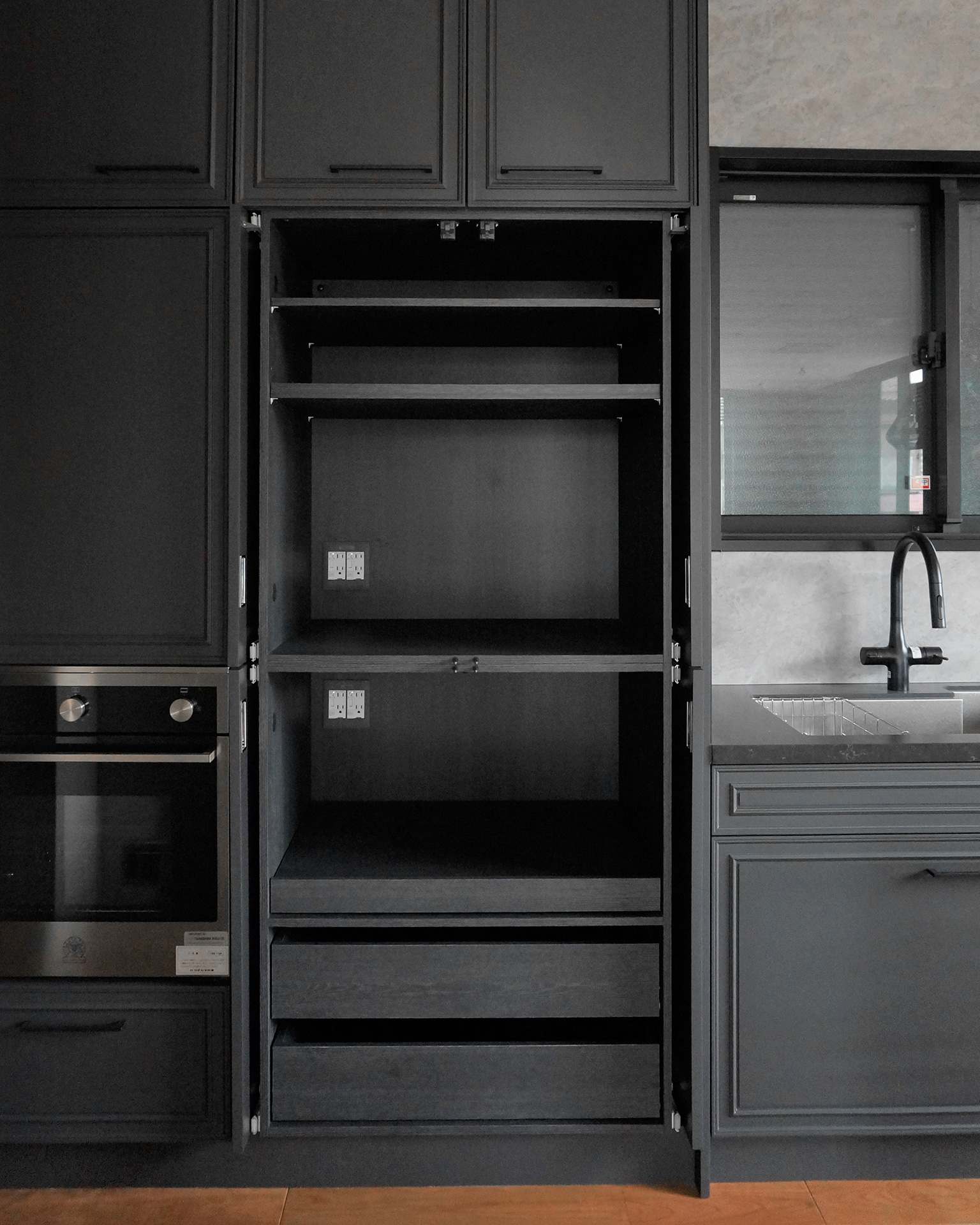 写真:クラシカルとモダンのミックススタイル