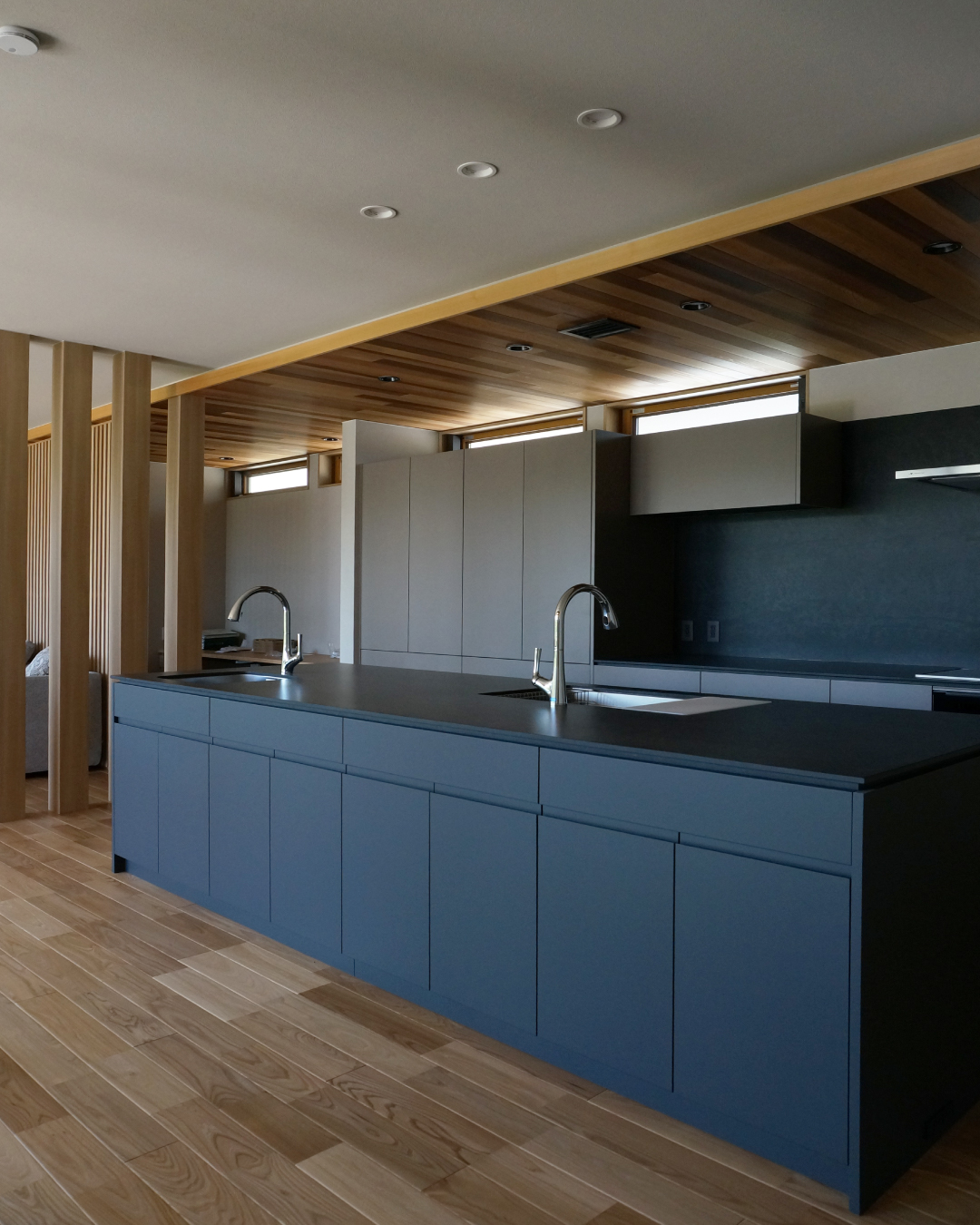 写真：暮らし方が広がる和モダンキッチン