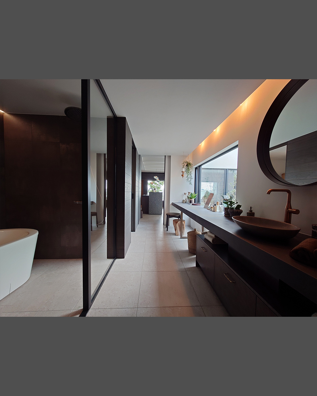 写真：素材感を感じながら過ごす贅沢な時間