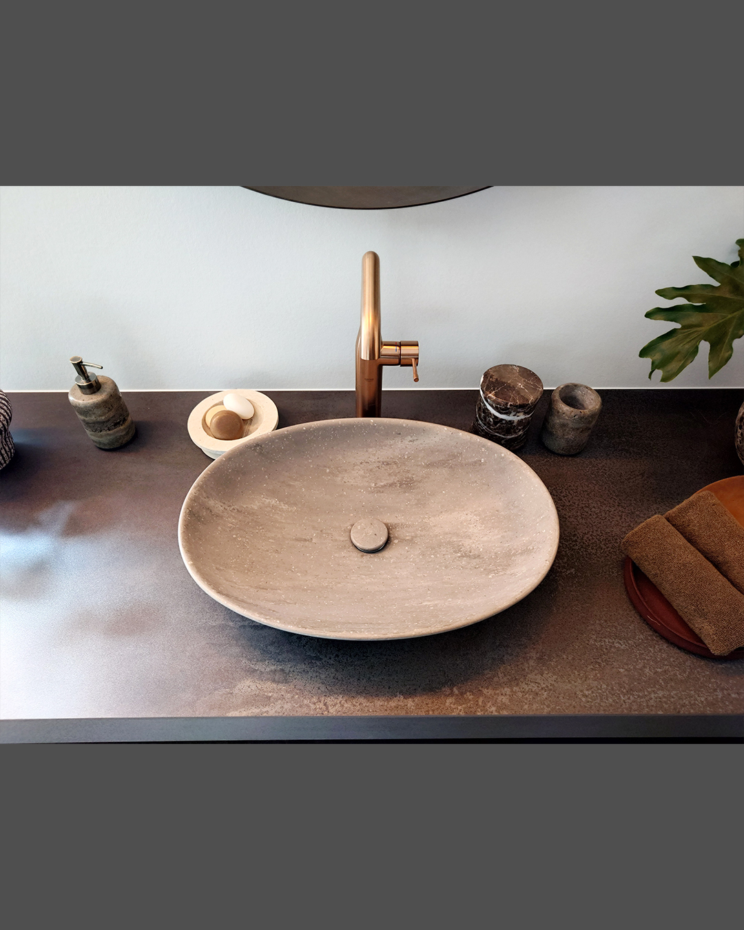 写真：素材感を感じながら過ごす贅沢な時間