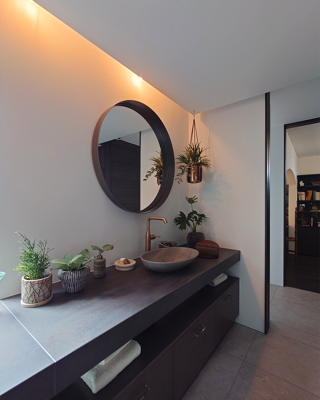 写真：素材感を感じながら過ごす贅沢な時間