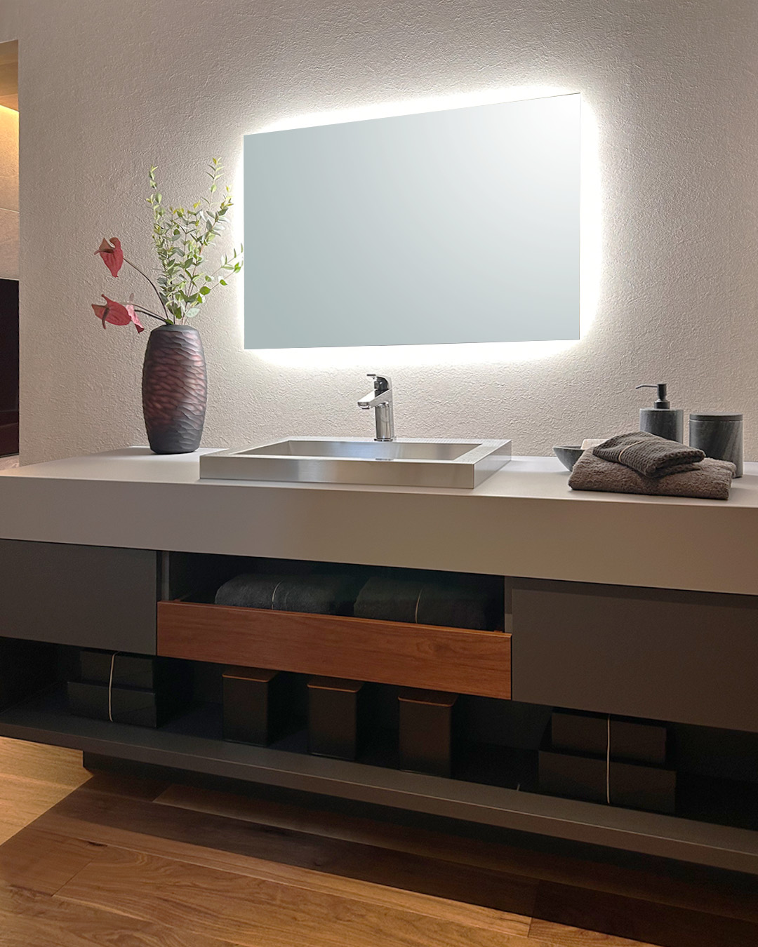 写真：心を癒すドレッサー洗面