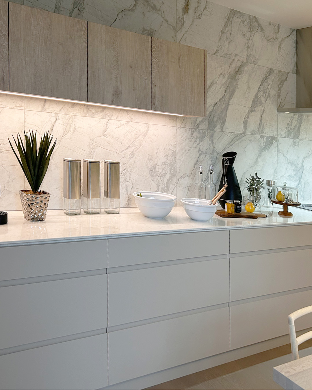 写真：温かな会話が生まれるキッチン