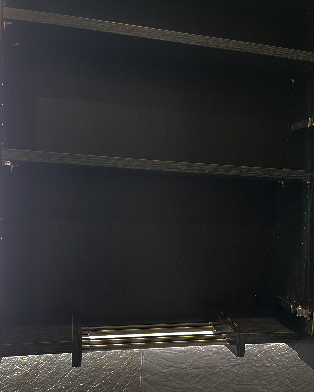 写真：シンプルで華やかなホテルライク洗面