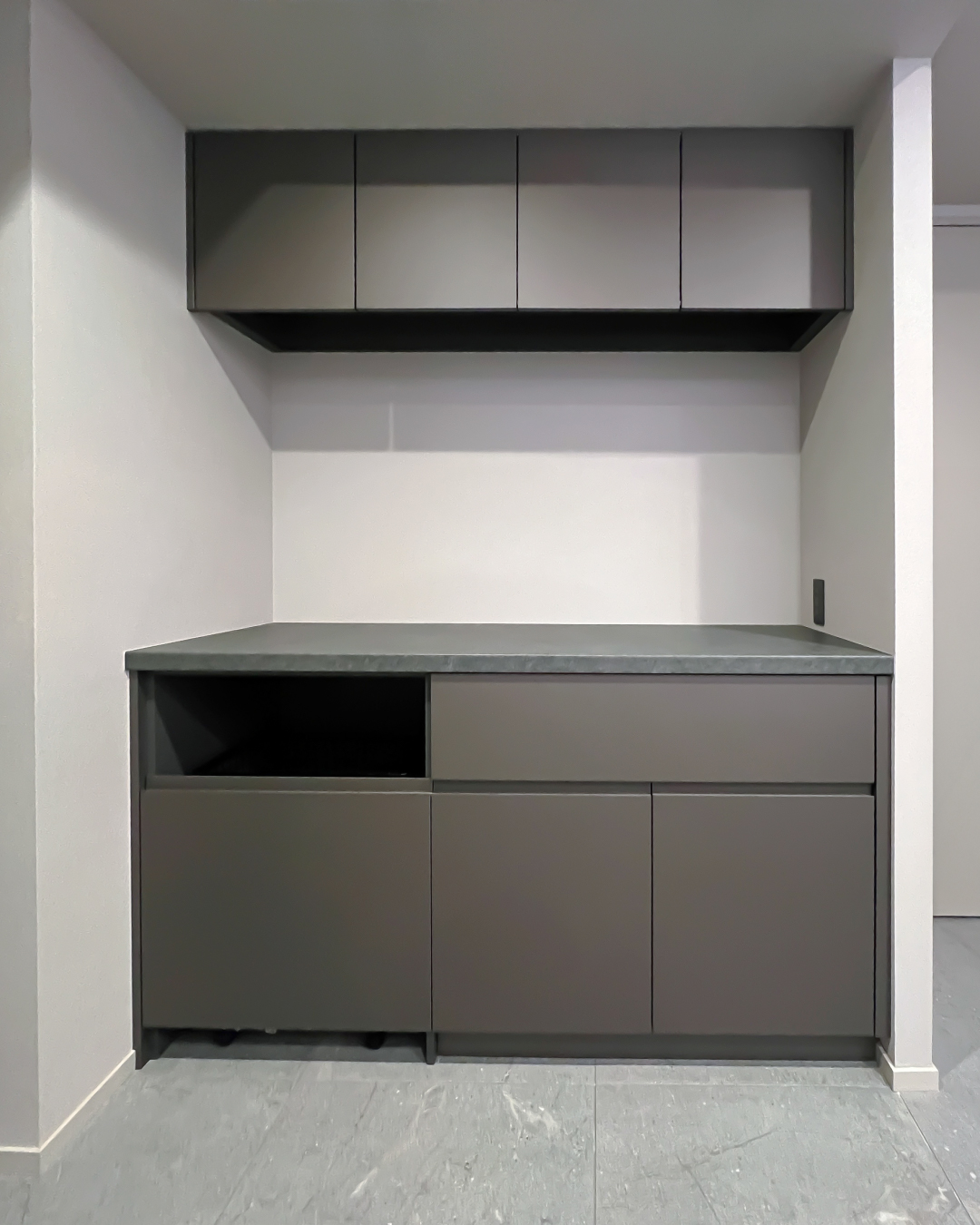 写真：美しく機能的なホテルライク洗面