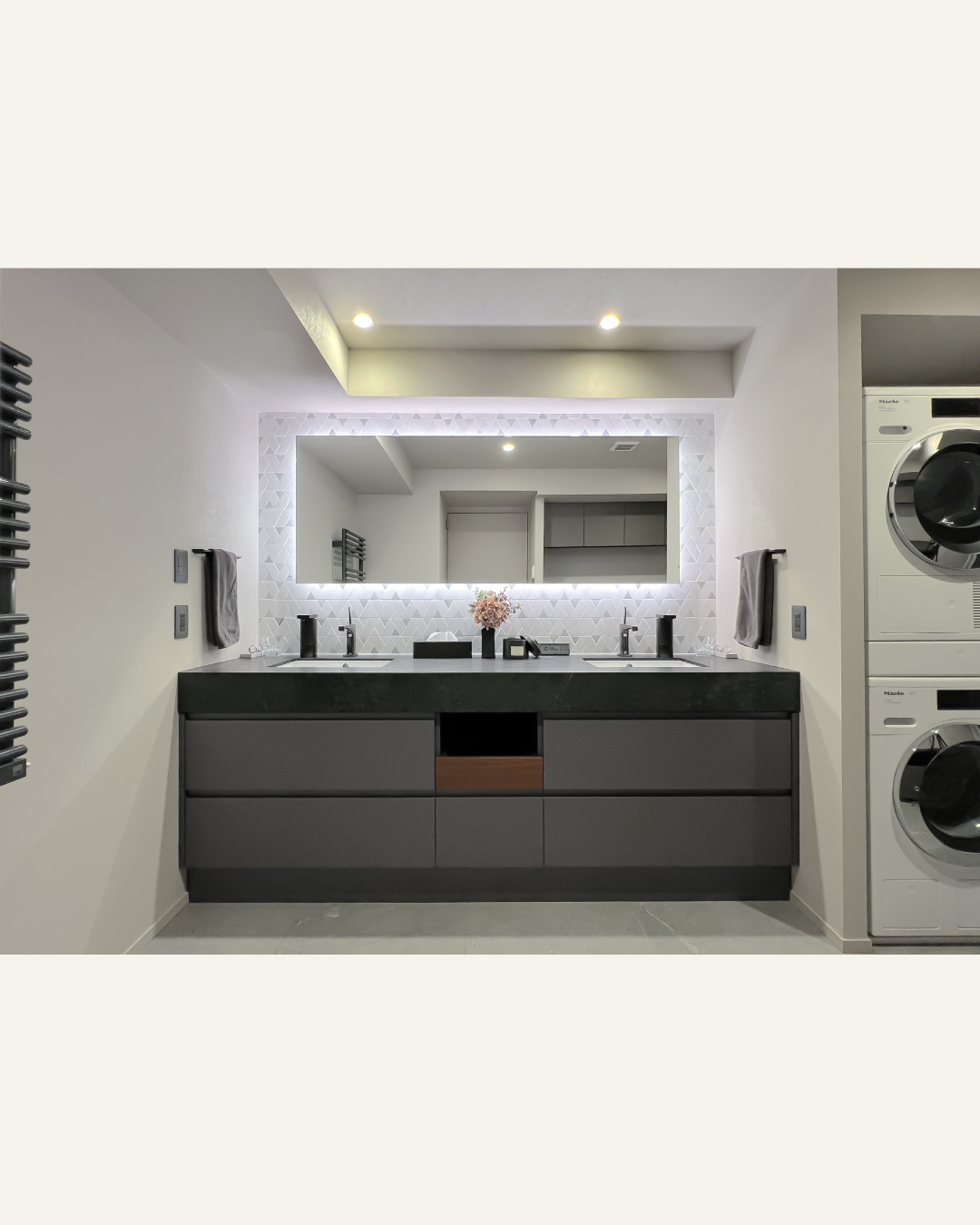 美しく機能的なホテルライク洗面